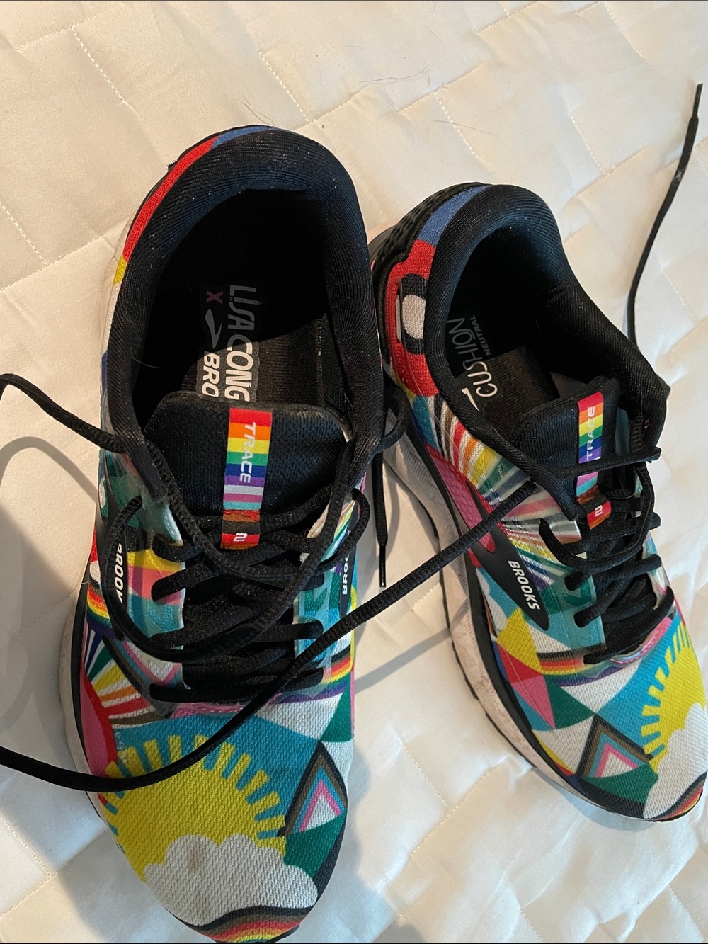 Brooks women’s Rainbow Sneakers - Picture 2 of 3